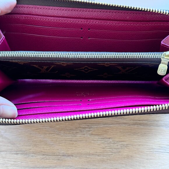 BRAND NEW Louis Vuitton M42616 Lv Monogram Long Zippy Wallet - Picture 5 of 8